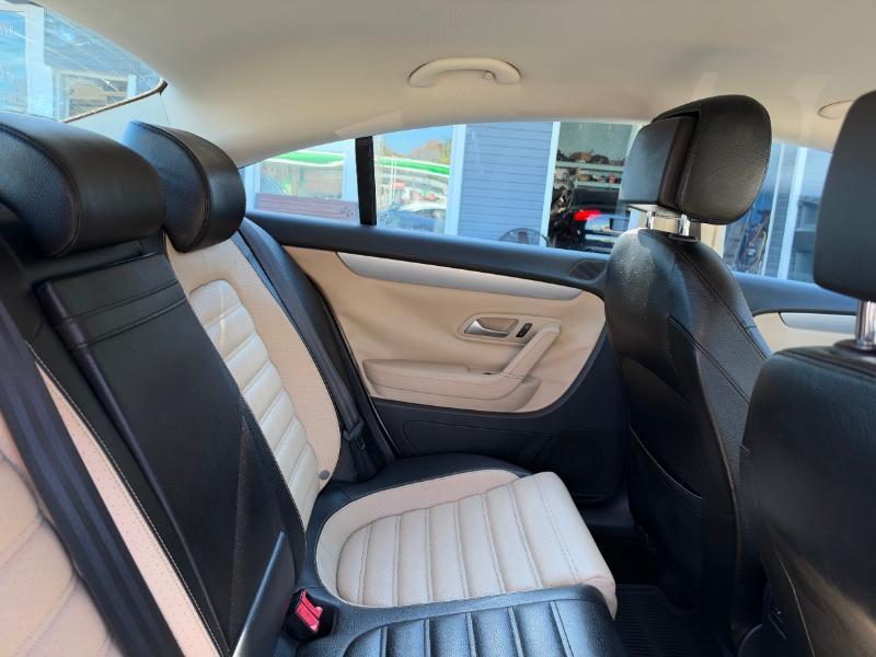 Volkswagen CC Sport w/Lighting Package 2013