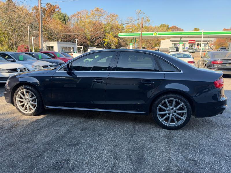 Audi A4 2.0T Sedan quattro Tiptronic 2015