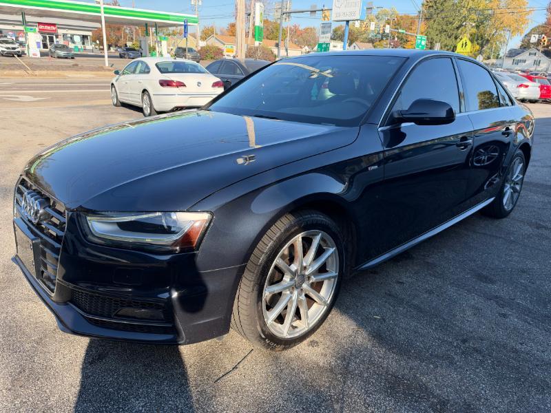 Audi A4 2.0T Sedan quattro Tiptronic 2015