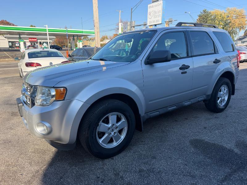 Ford Escape XLT FWD 2012