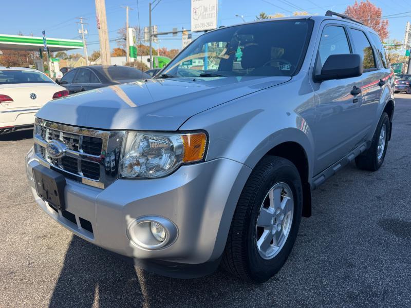 Ford Escape XLT FWD 2012