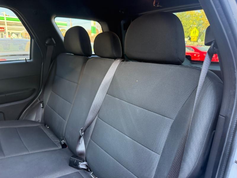Ford Escape XLT FWD 2012