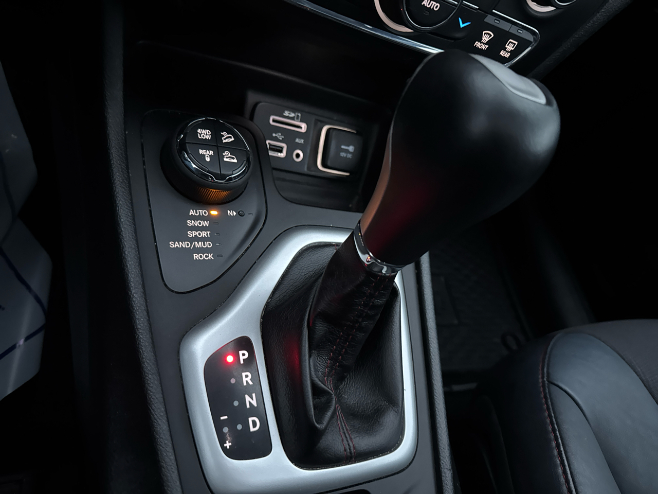 Jeep Cherokee Trailhawk 4WD 2014