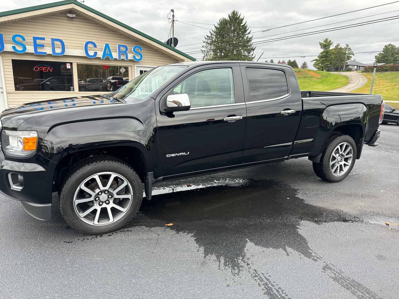 GMC Canyon 4WD Crew Cab 141" Denali 2020 GMC Canyon 4WD Crew Cab 141" Denali 2020