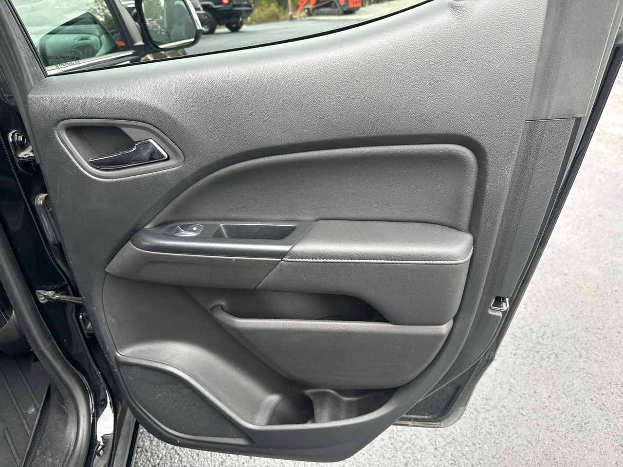 GMC Canyon 4WD Crew Cab 141" Denali 2020 GMC Canyon 4WD Crew Cab 141" Denali 2020