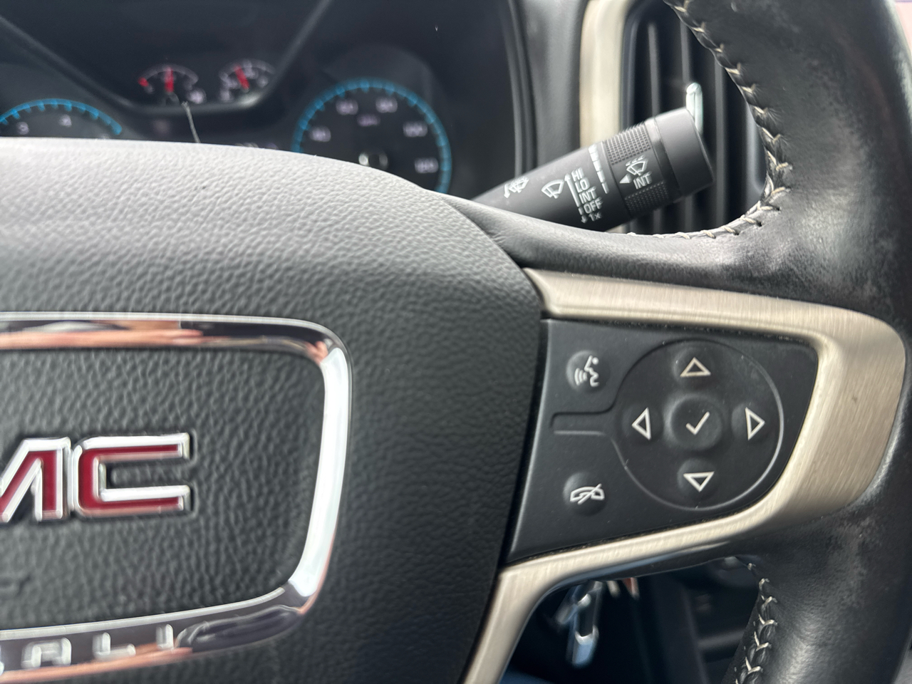 GMC Canyon 4WD Crew Cab 141" Denali 2020 GMC Canyon 4WD Crew Cab 141" Denali 2020