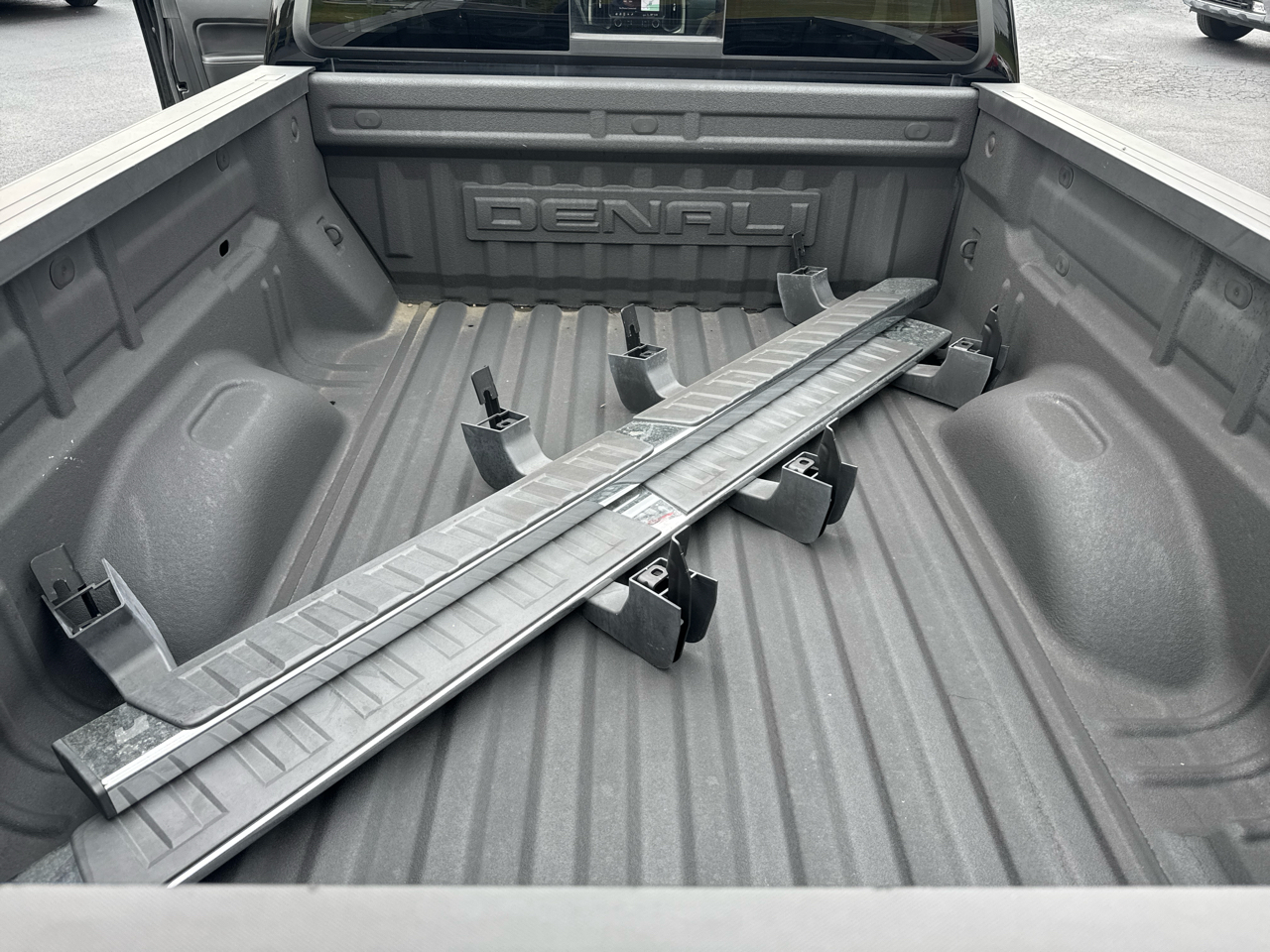 GMC Canyon 4WD Crew Cab 141" Denali 2020 GMC Canyon 4WD Crew Cab 141" Denali 2020