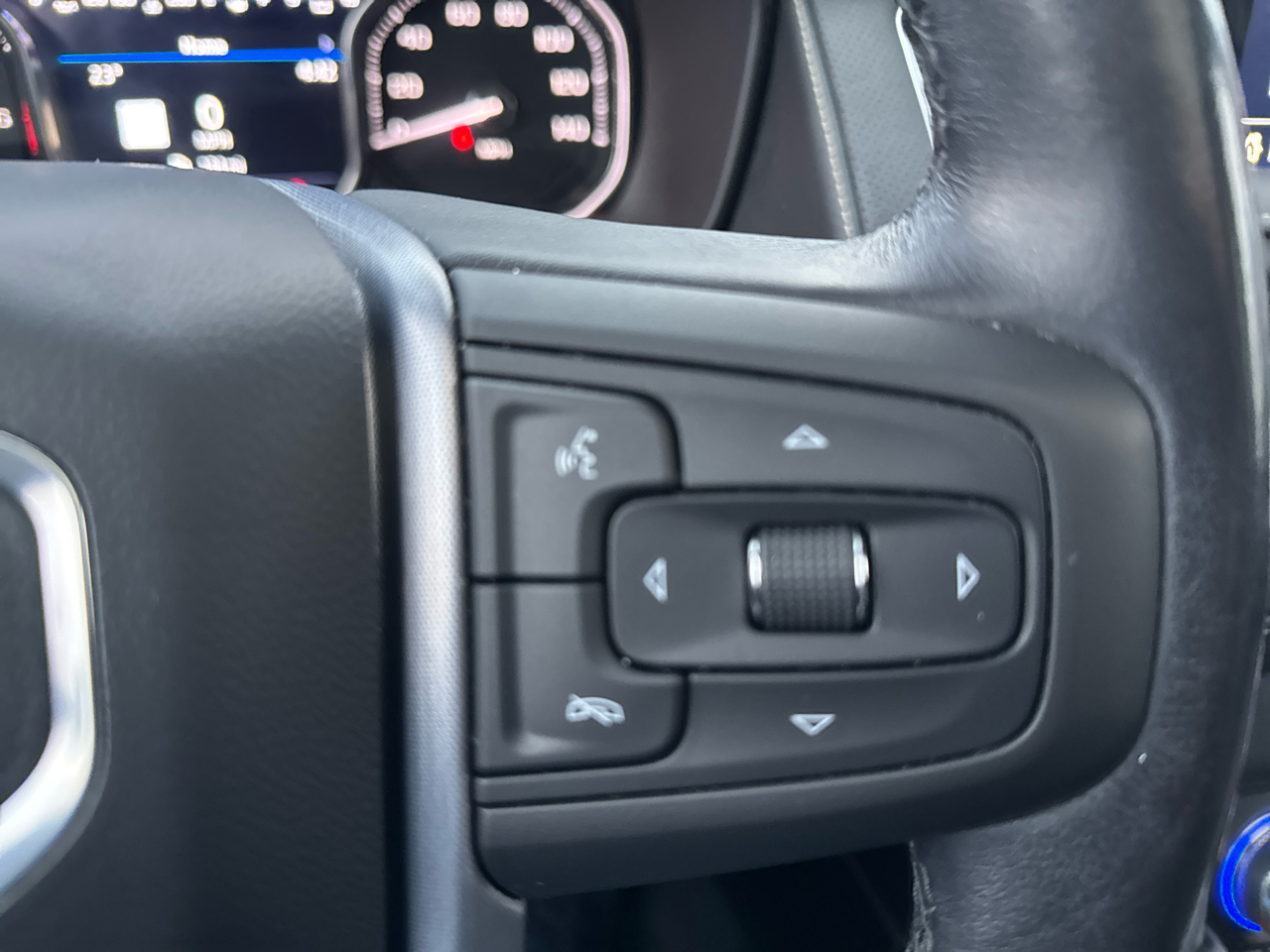 GMC Yukon 4WD 4dr SLT 2021