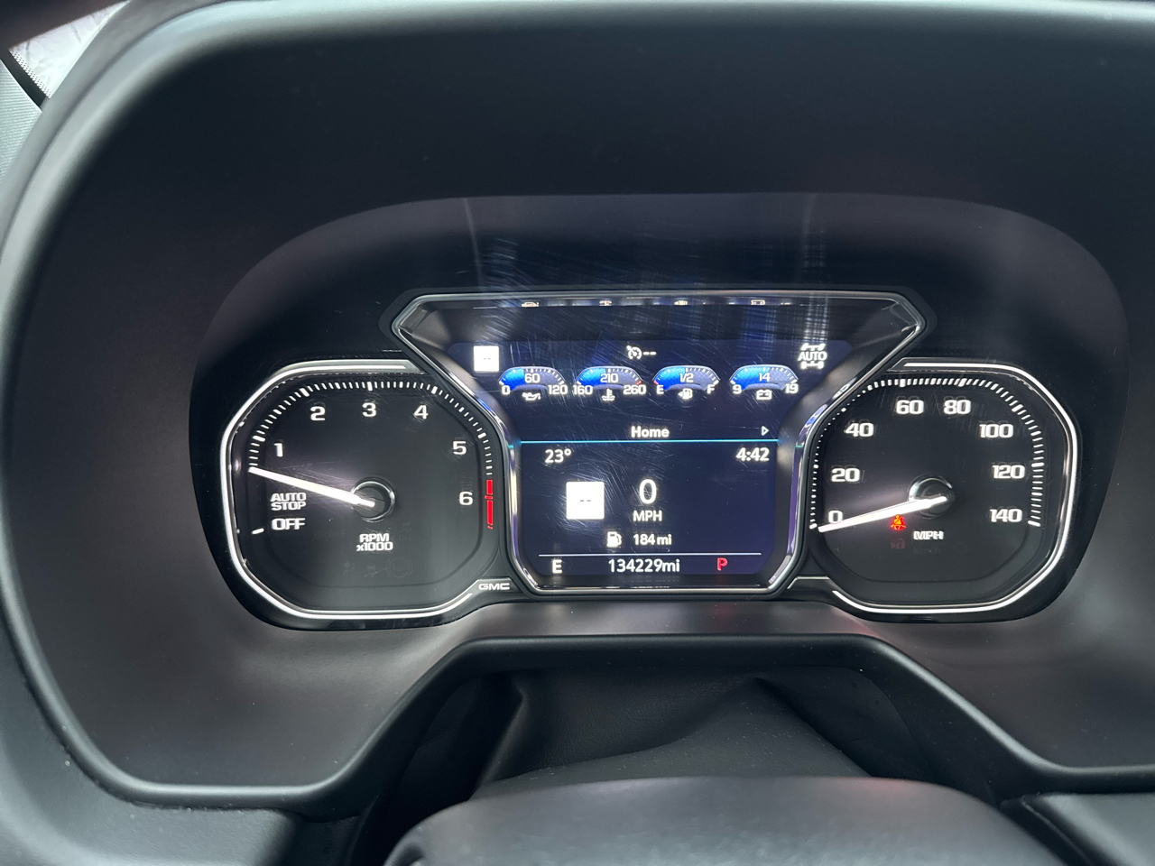 GMC Yukon 4WD 4dr SLT 2021