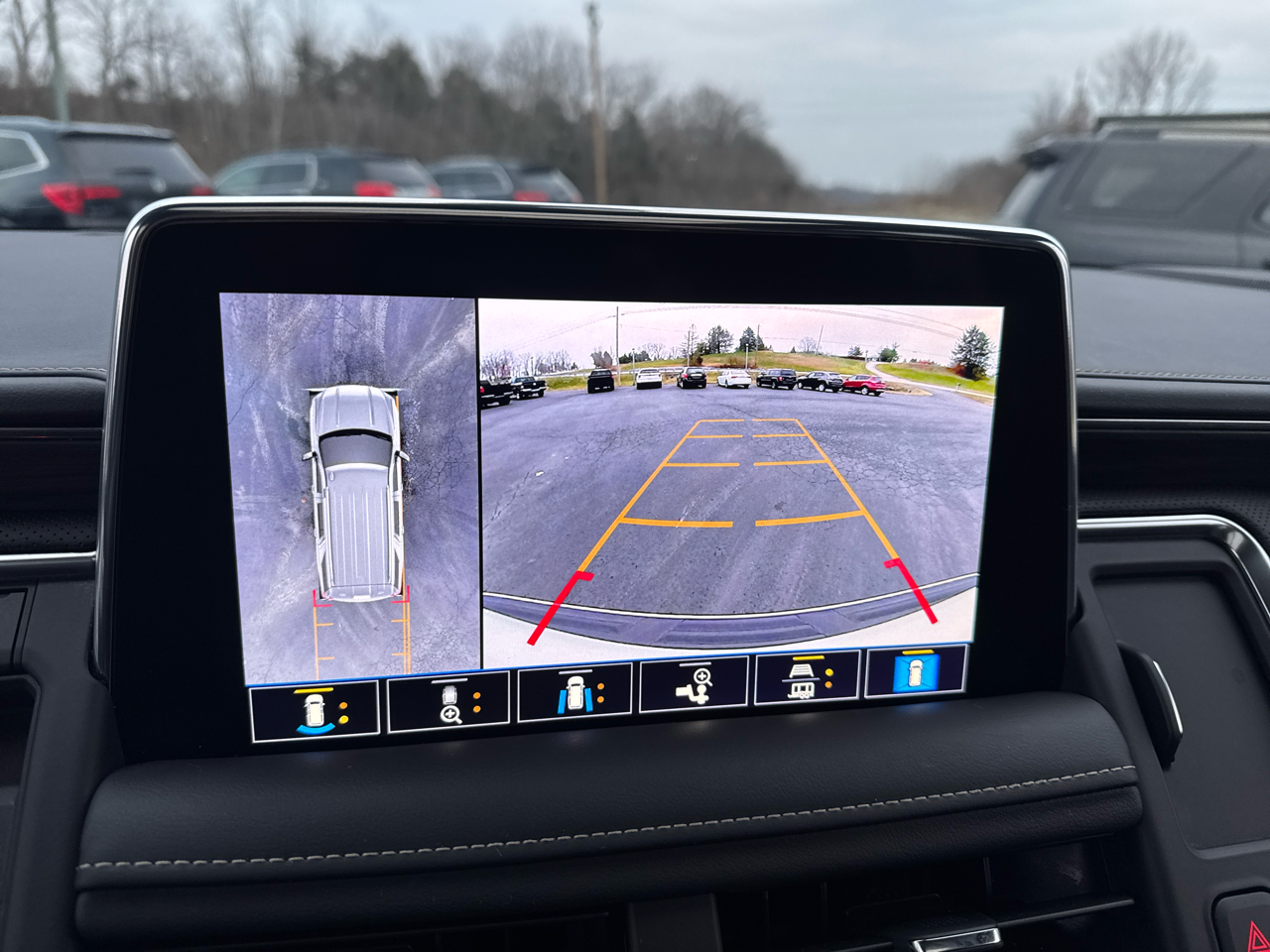 GMC Yukon 4WD 4dr SLT 2021