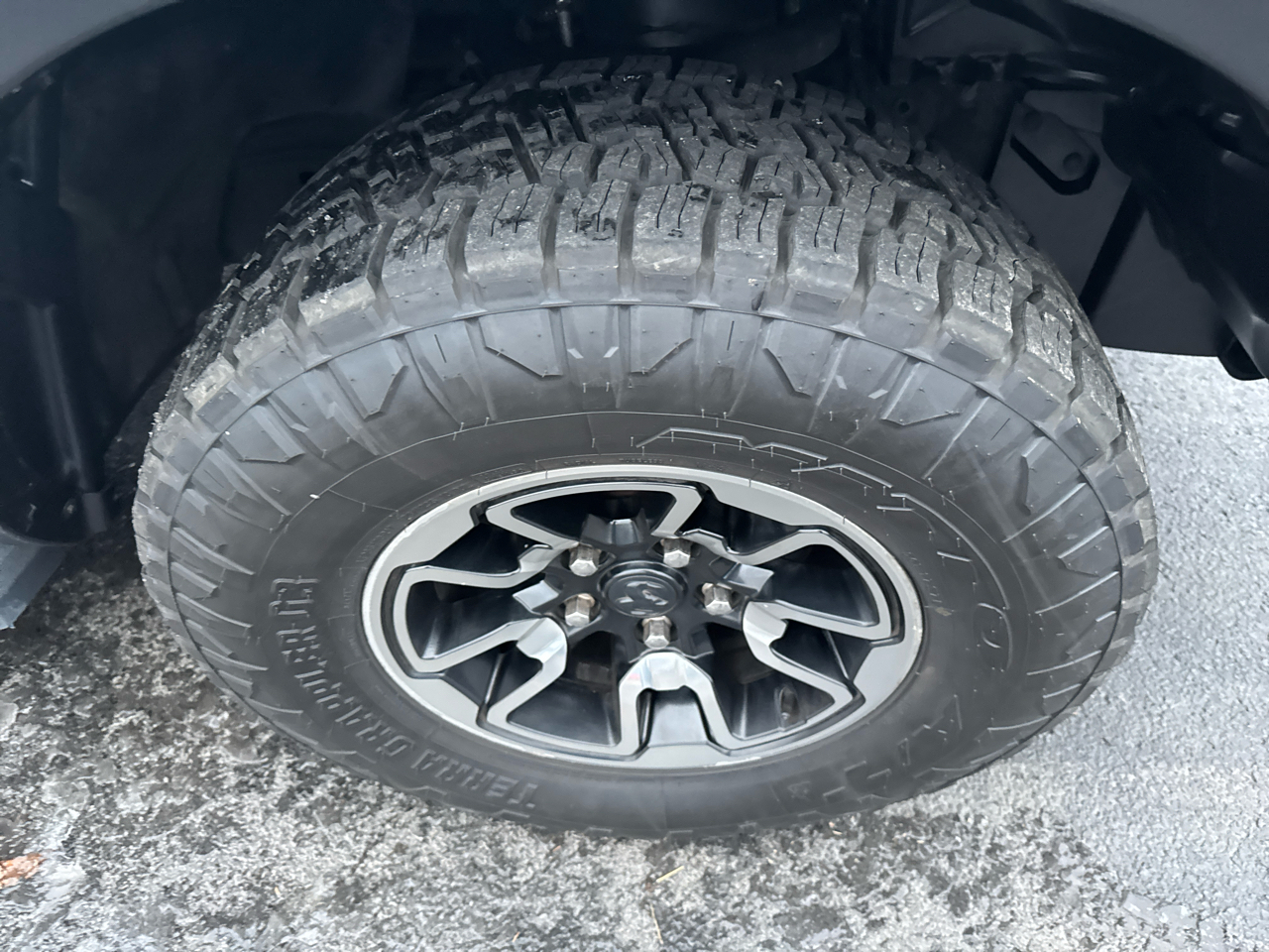 RAM 1500 4WD Crew Cab 140.5" Rebel 2018