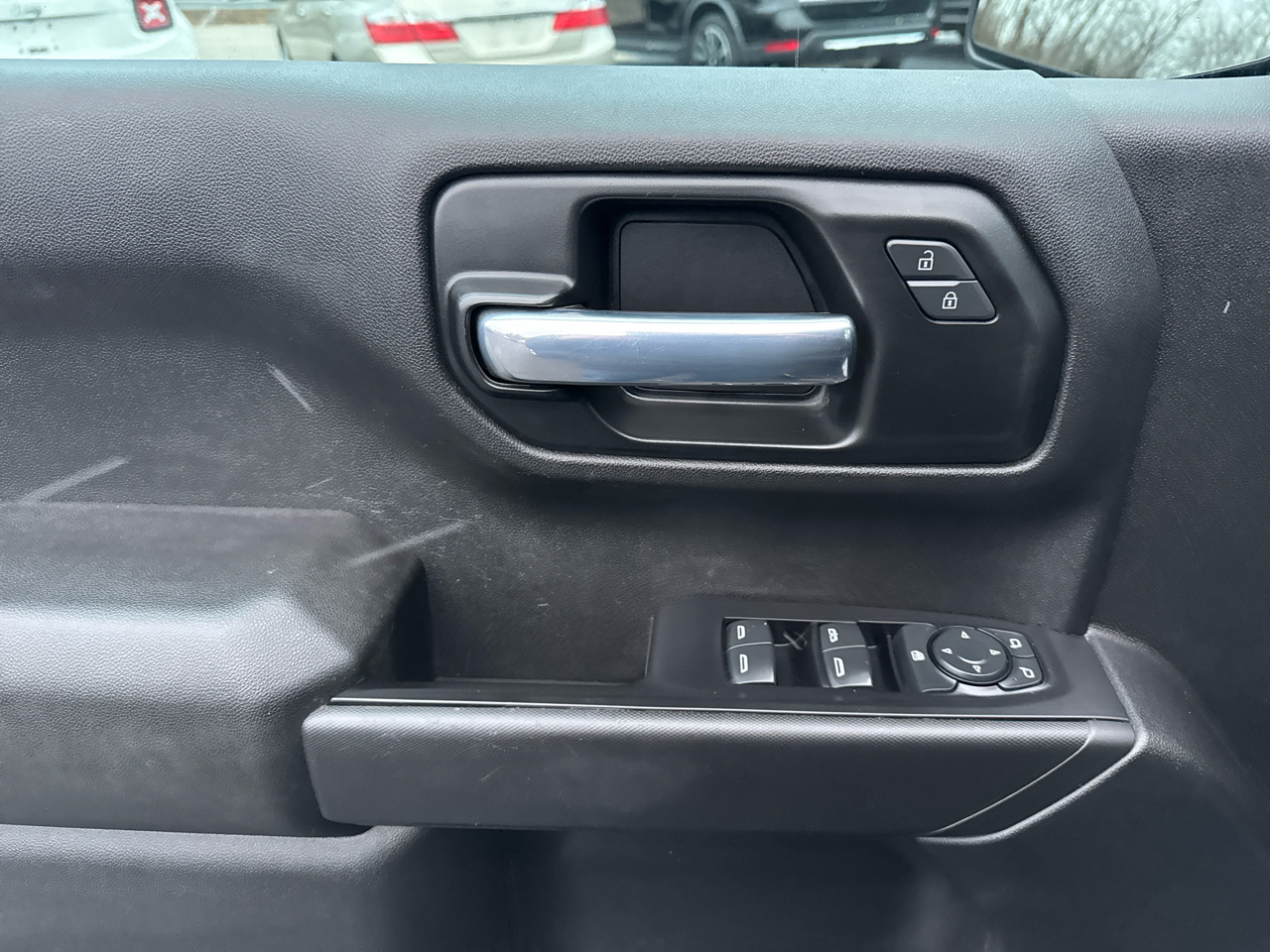 Chevrolet Silverado 1500 4WD Crew Cab 147" Custom 2021