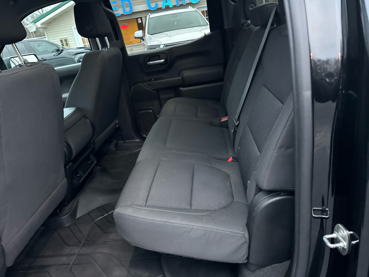 Chevrolet Silverado 1500 4WD Crew Cab 147" Custom 2021