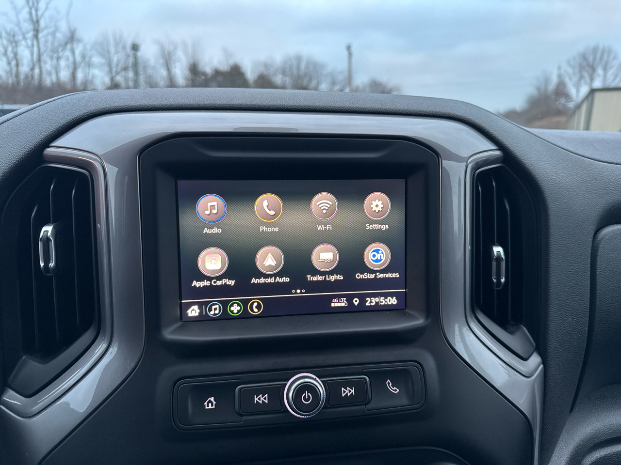 Chevrolet Silverado 1500 4WD Crew Cab 147" Custom 2021