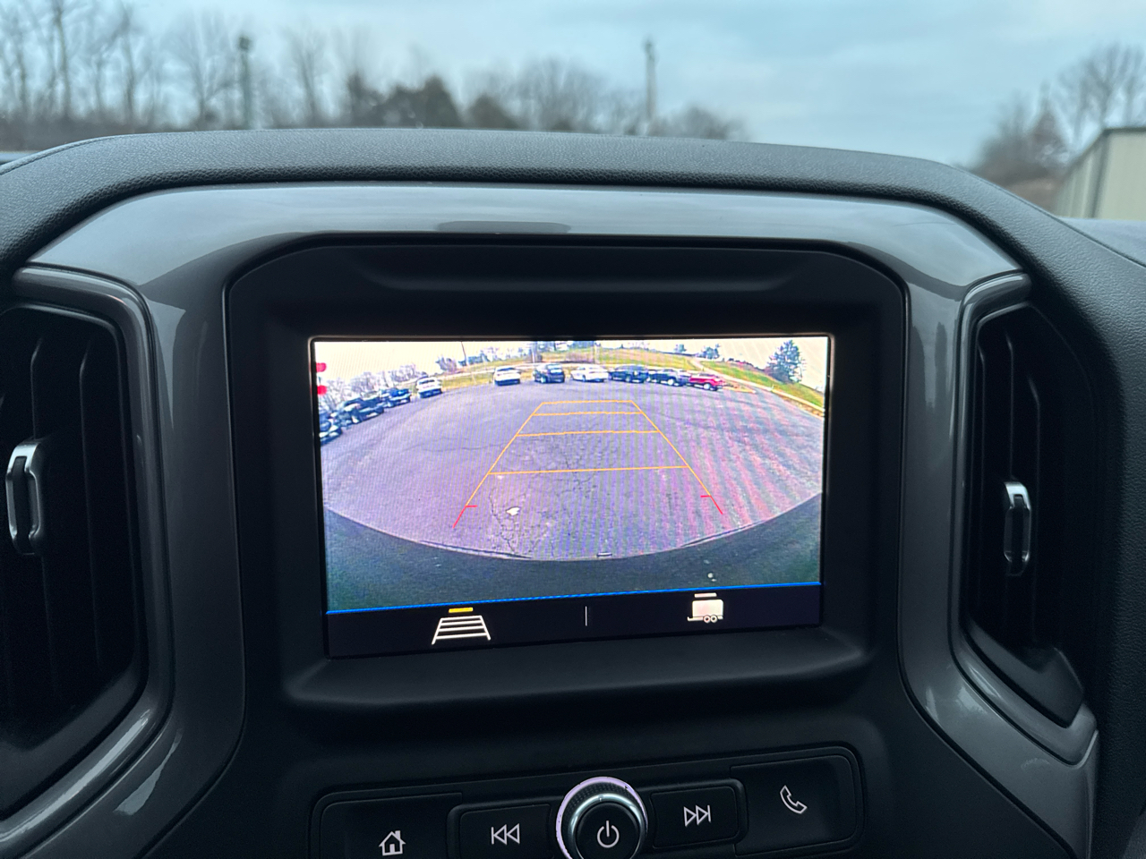 Chevrolet Silverado 1500 4WD Crew Cab 147" Custom 2021