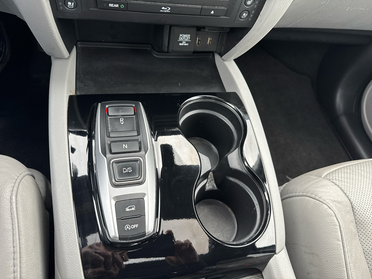 Honda Pilot Elite AWD 2017