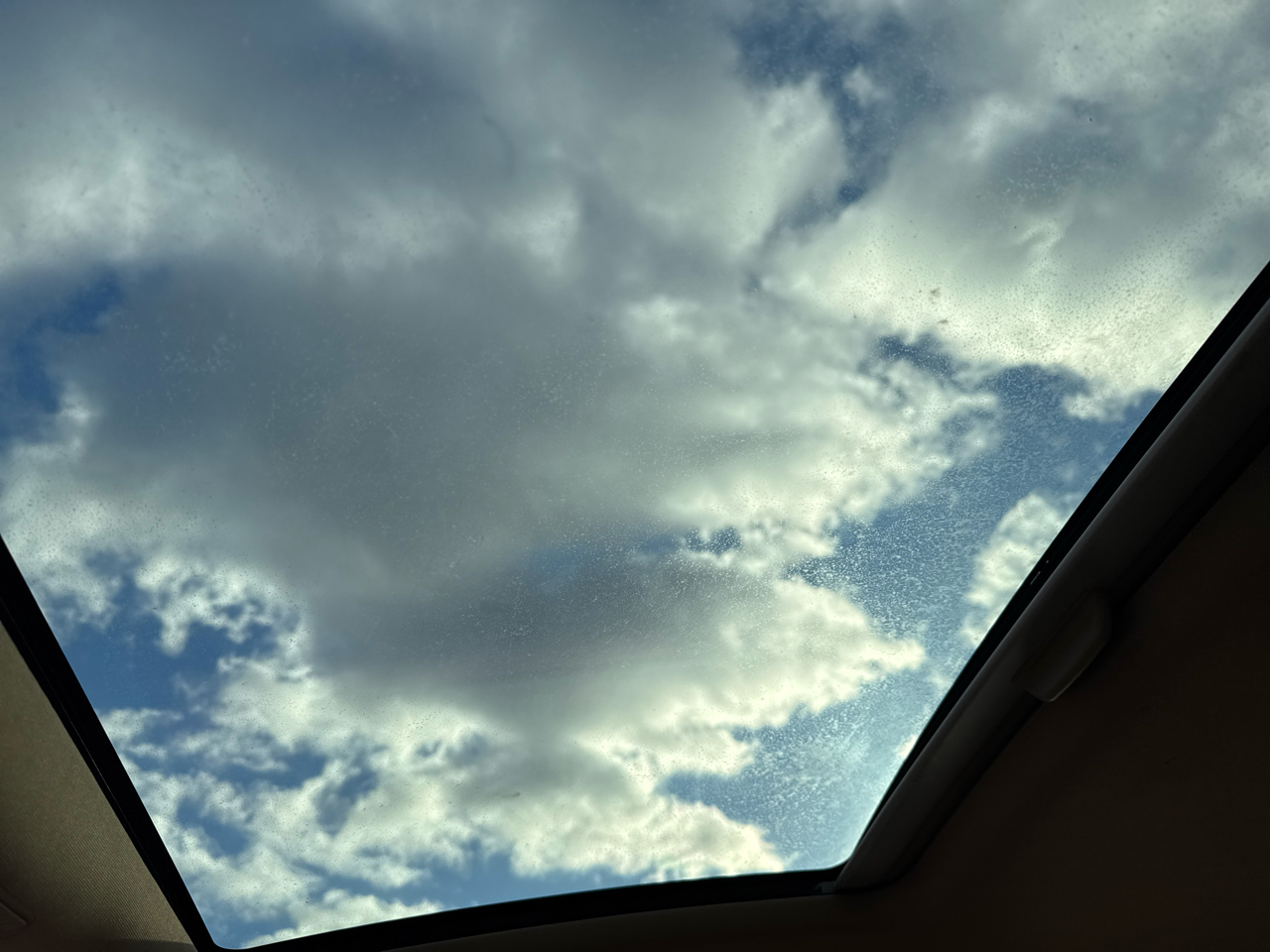 Volkswagen Beetle Coupe 2dr Auto 1.8T w/Sun *Ltd Avail* 2015