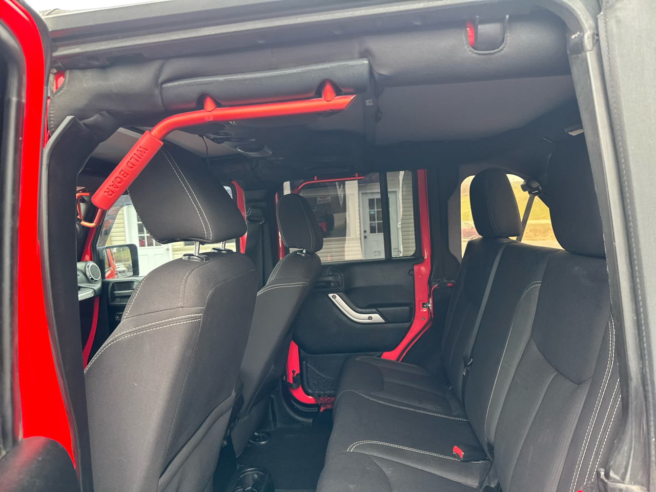 Jeep Wrangler Unlimited 4WD 4dr Rubicon 2013