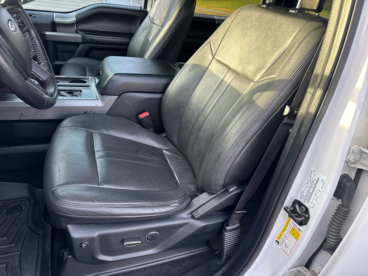 Ford F-150 XLT 4WD SuperCrew 6.5' Box 2015