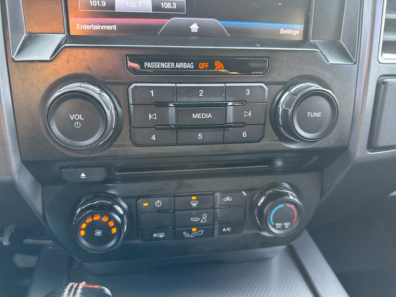 Ford F-150 XLT 4WD SuperCrew 6.5' Box 2015