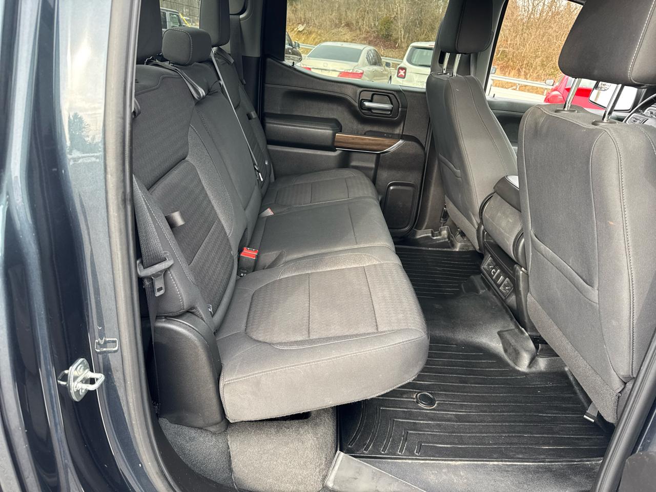 Chevrolet Silverado 1500 4WD Crew Cab 147" RST 2020