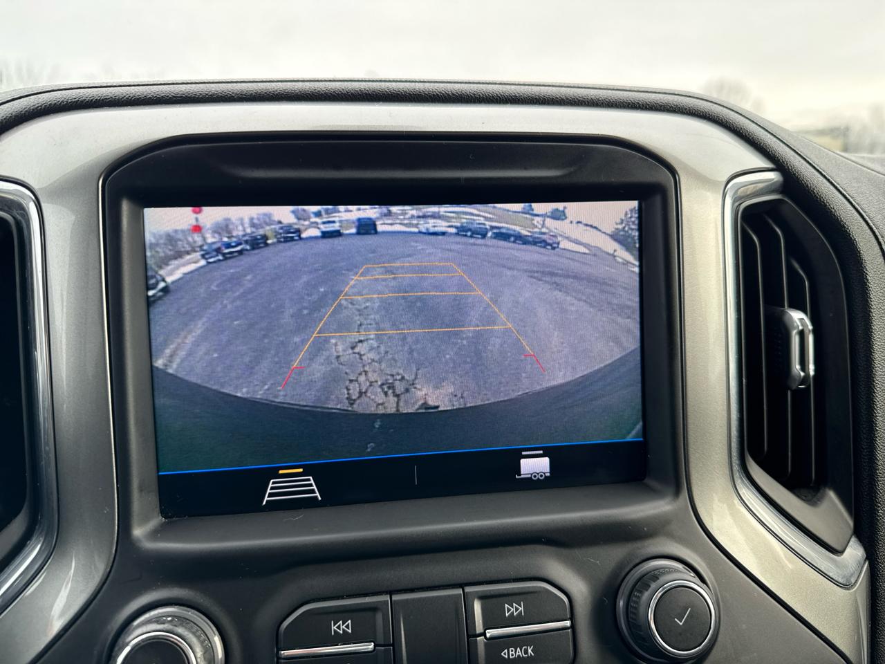 Chevrolet Silverado 1500 4WD Crew Cab 147" RST 2020