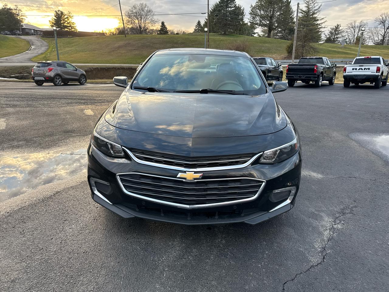 Chevrolet Malibu 4dr Sdn Premier w/2LZ 2017