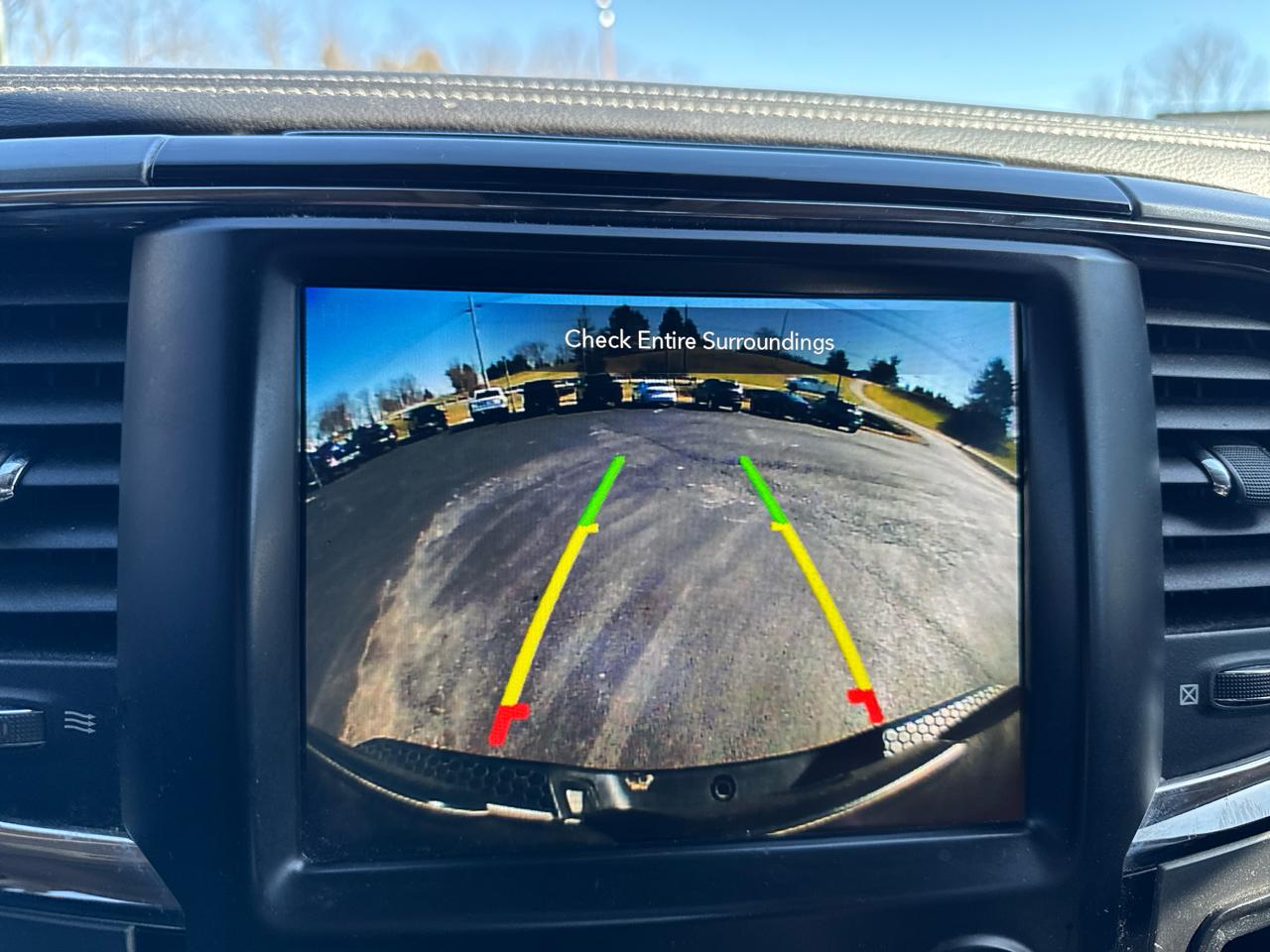 RAM 1500 4WD Quad Cab 140.5" Night 2018