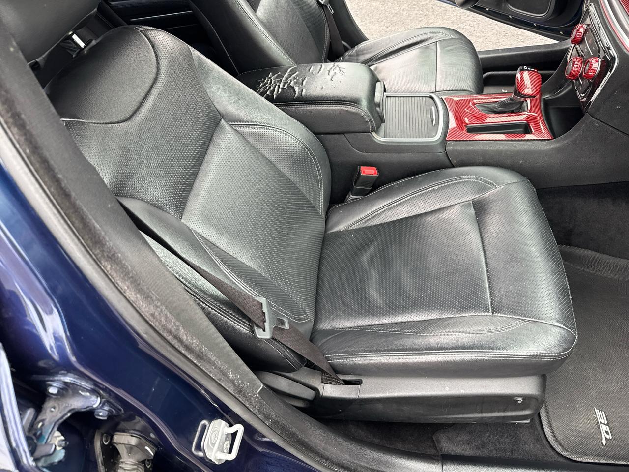 Dodge Charger 4dr Sdn SE RWD 2015