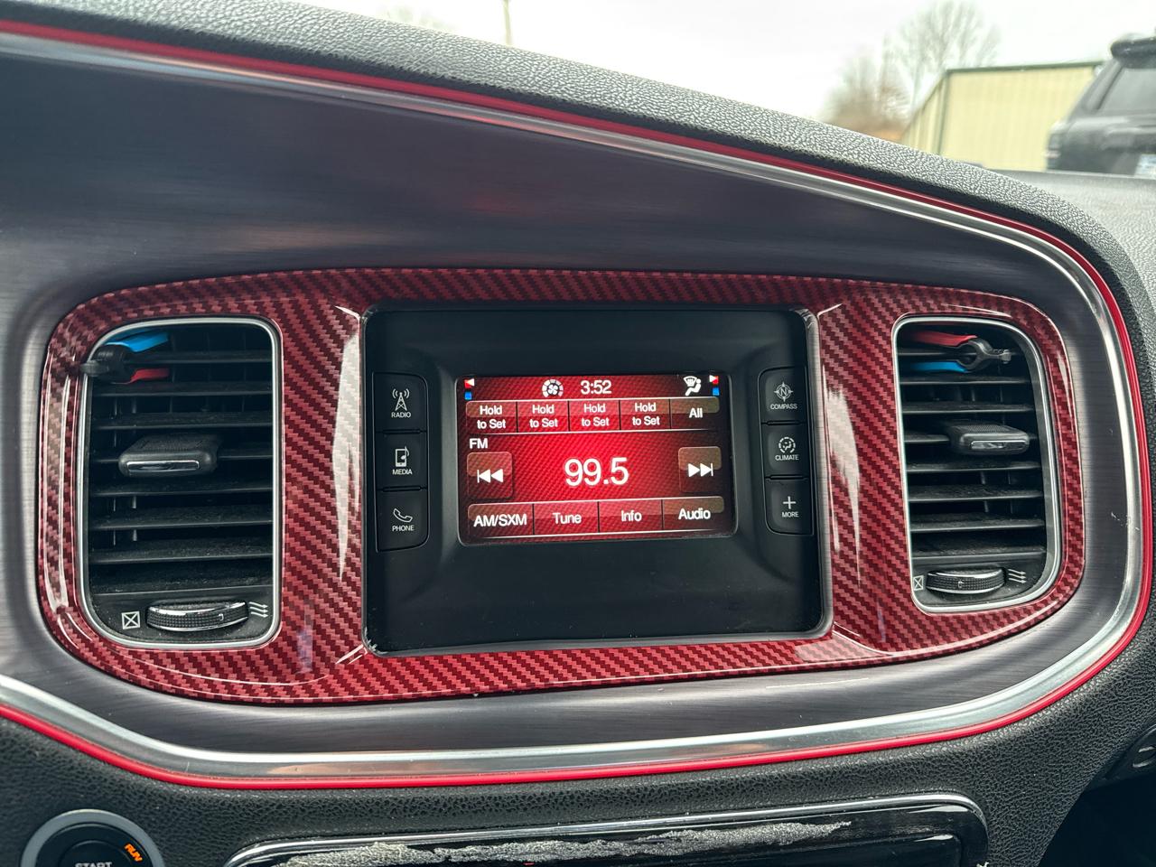 Dodge Charger 4dr Sdn SE RWD 2015