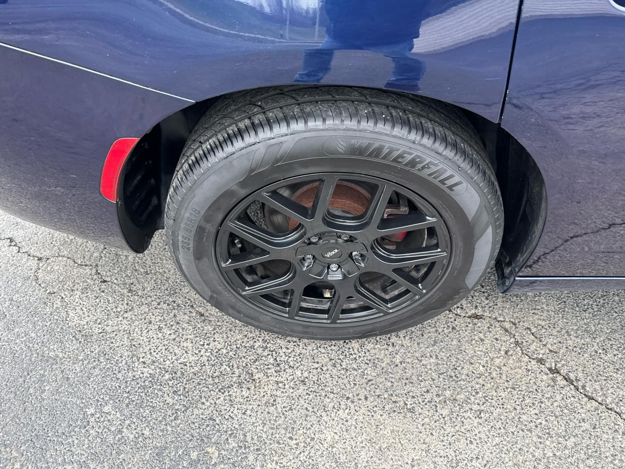 Dodge Charger 4dr Sdn SE RWD 2015