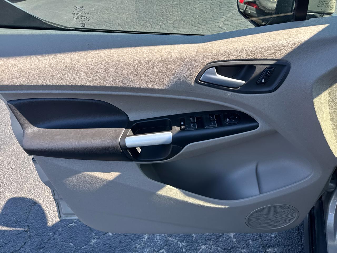 Ford Transit Connect Wagon 4dr Wgn LWB Titanium w/Rear Liftgate 2015