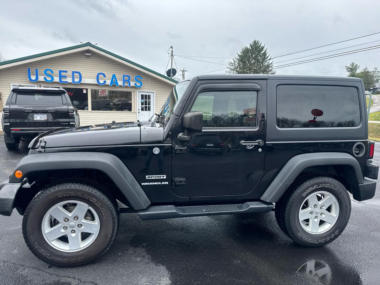 Jeep Wrangler 4WD 2dr Sport 2015
