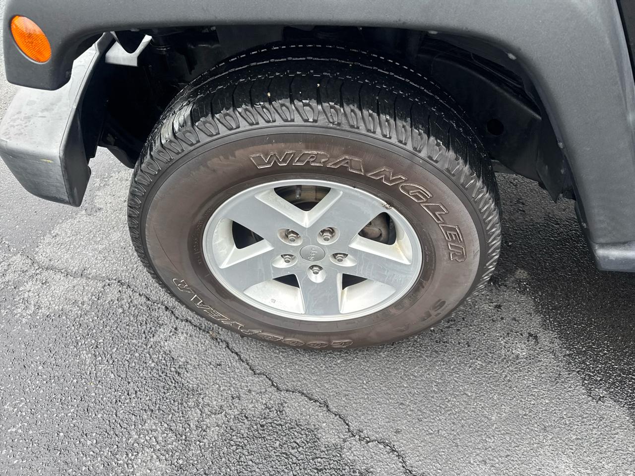 Jeep Wrangler 4WD 2dr Sport 2015