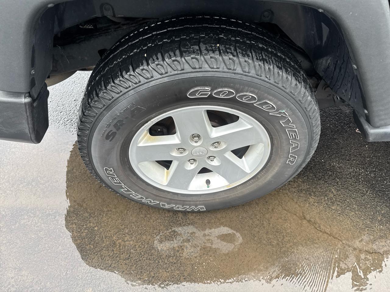 Jeep Wrangler 4WD 2dr Sport 2015