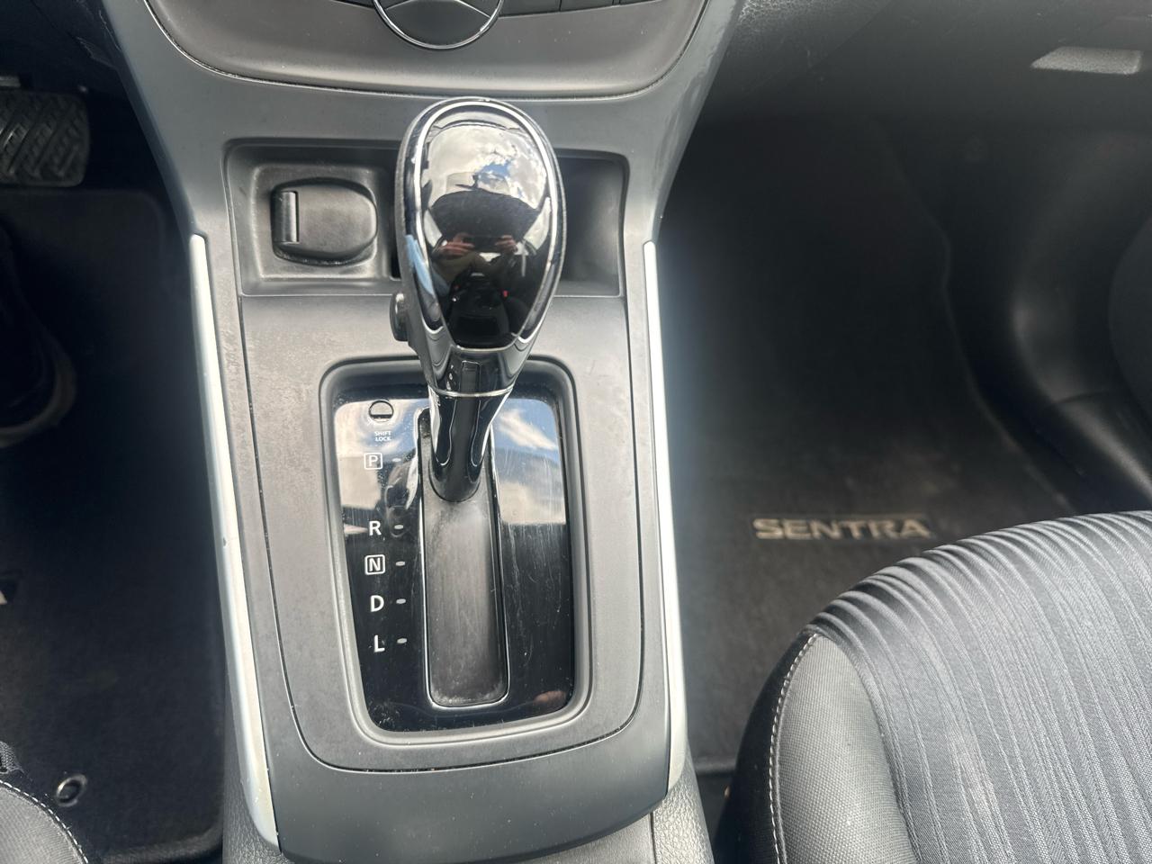 Nissan Sentra SV CVT *Ltd Avail* 2019