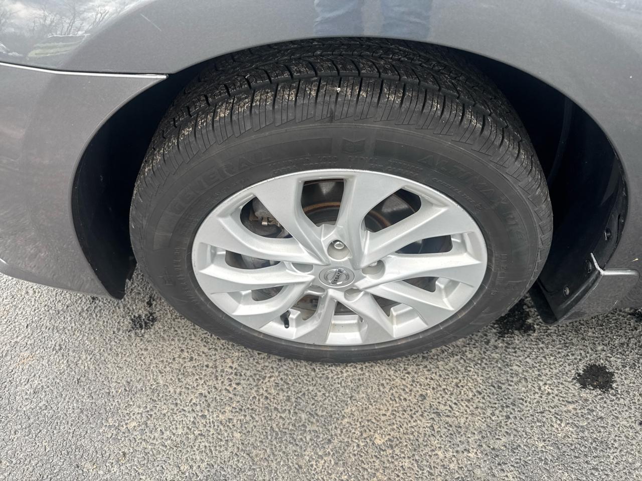 Nissan Sentra SV CVT *Ltd Avail* 2019