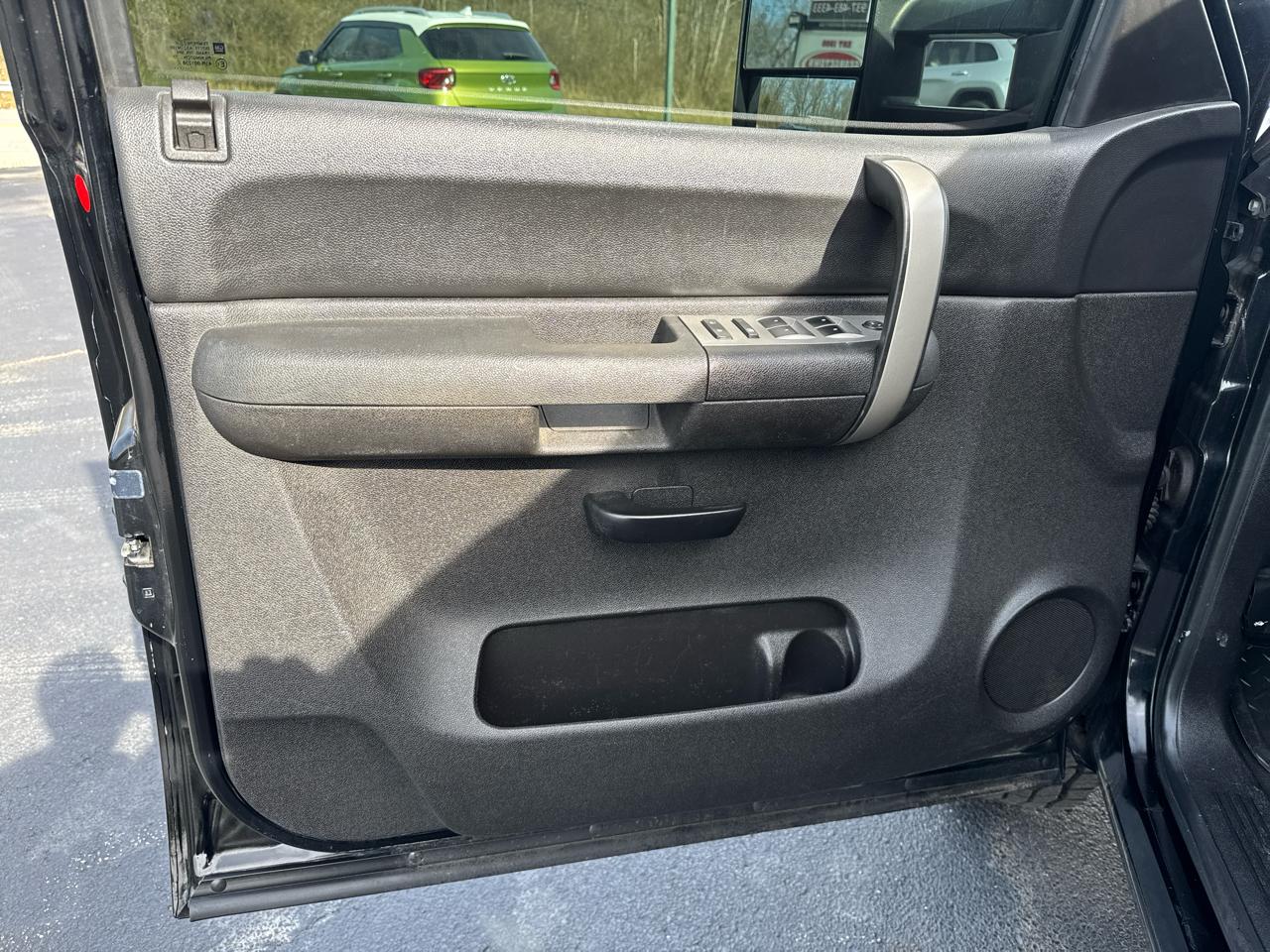 Chevrolet Silverado 2500HD 4WD Ext Cab 143.5" LT w/2LT 2008