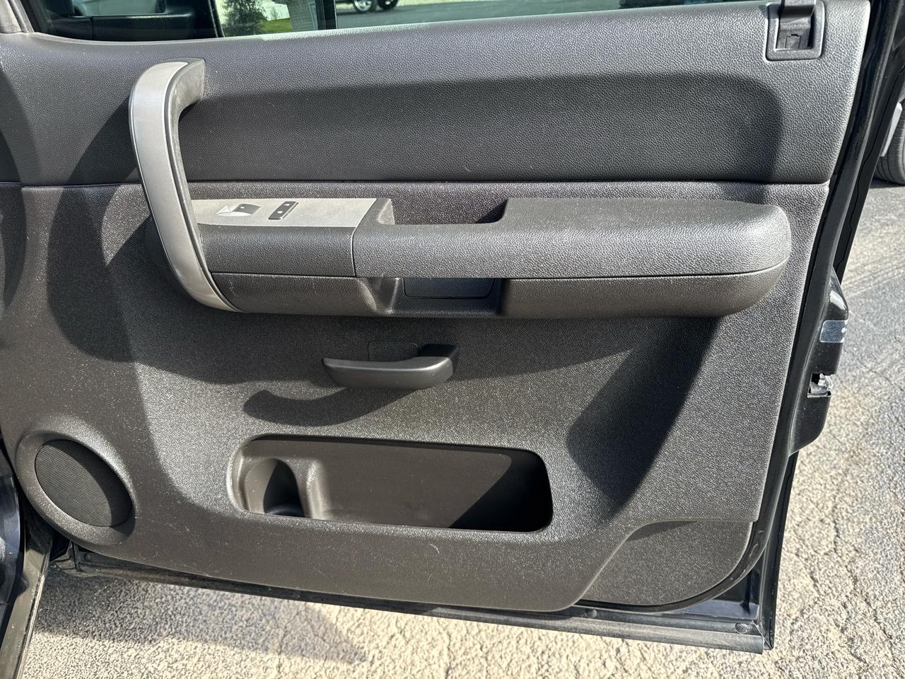 Chevrolet Silverado 2500HD 4WD Ext Cab 143.5" LT w/2LT 2008