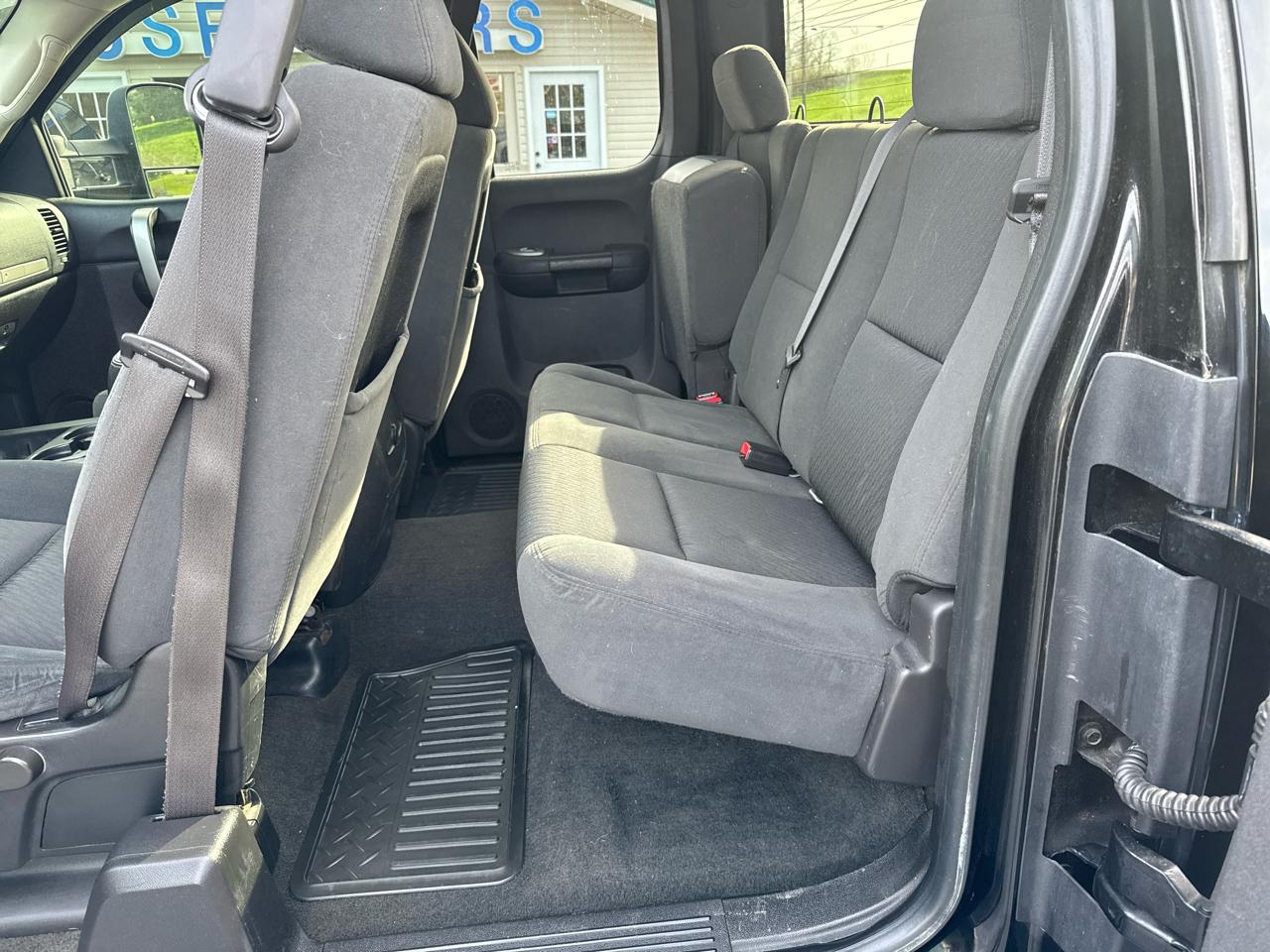 Chevrolet Silverado 2500HD 4WD Ext Cab 143.5" LT w/2LT 2008