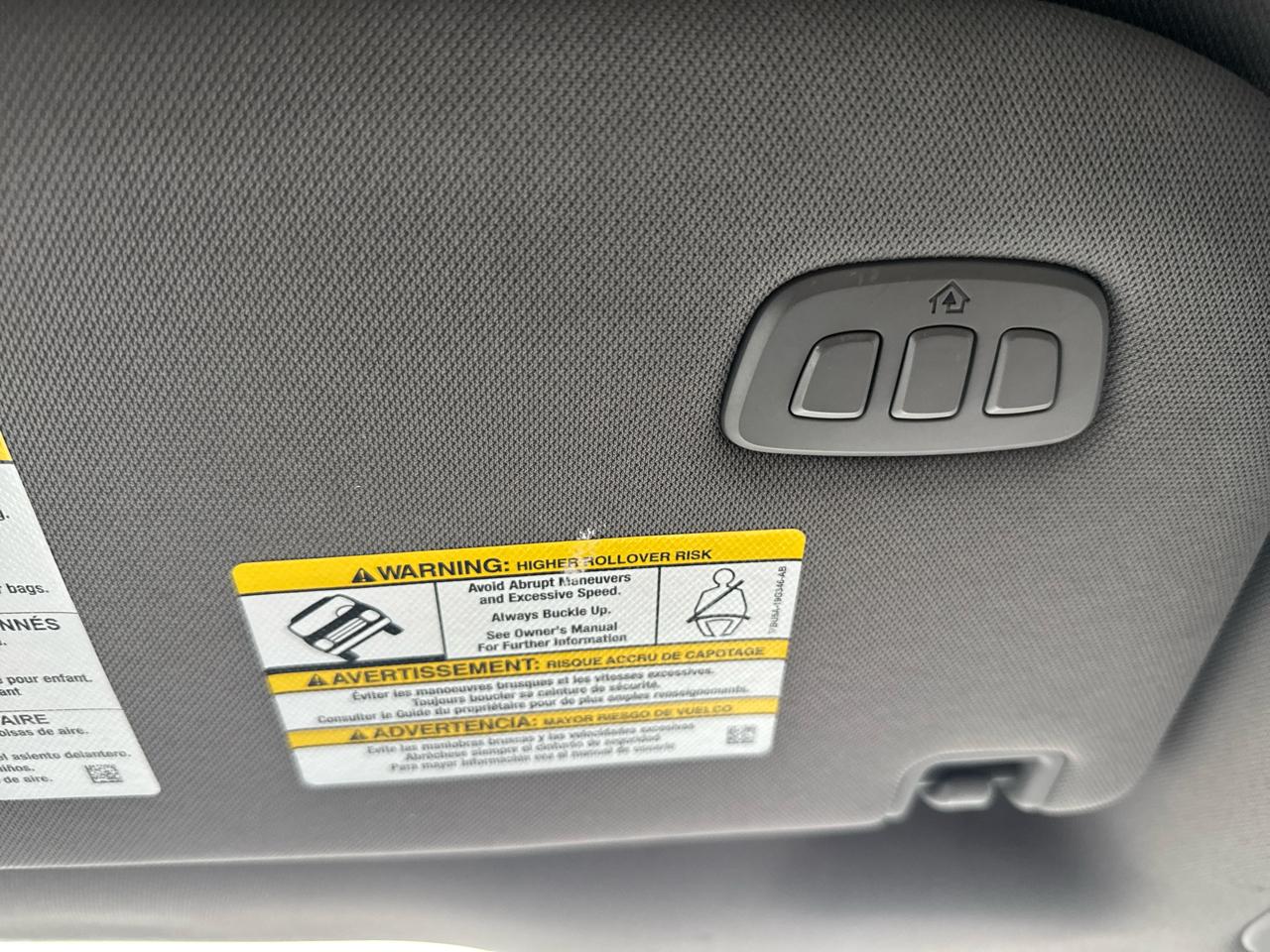 Ford F-150 4WD SuperCrew 145" Lariat 2015