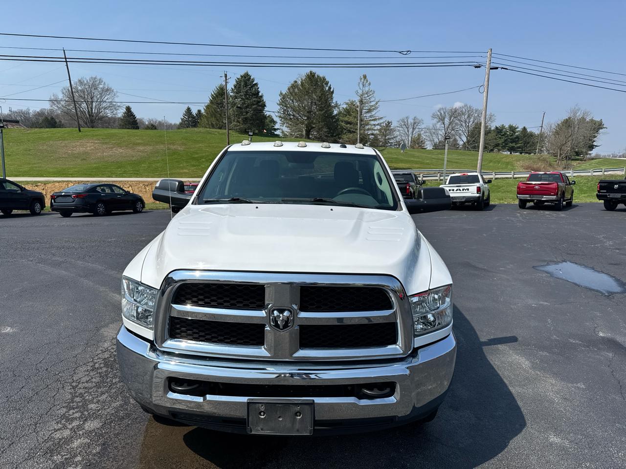 RAM 3500 Tradesman 4x4 Crew Cab 8' Box 2018