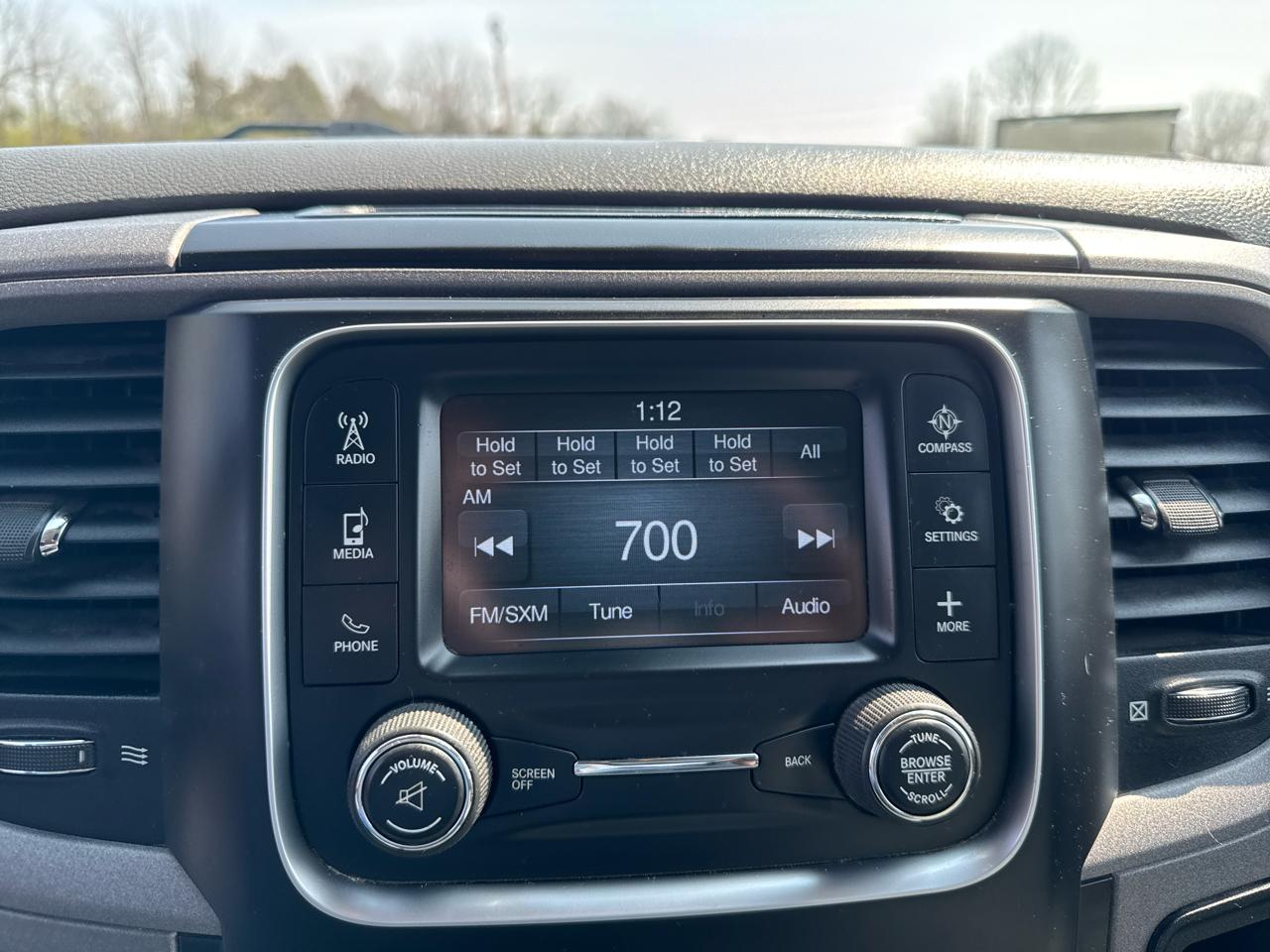 RAM 3500 Tradesman 4x4 Crew Cab 8' Box 2018