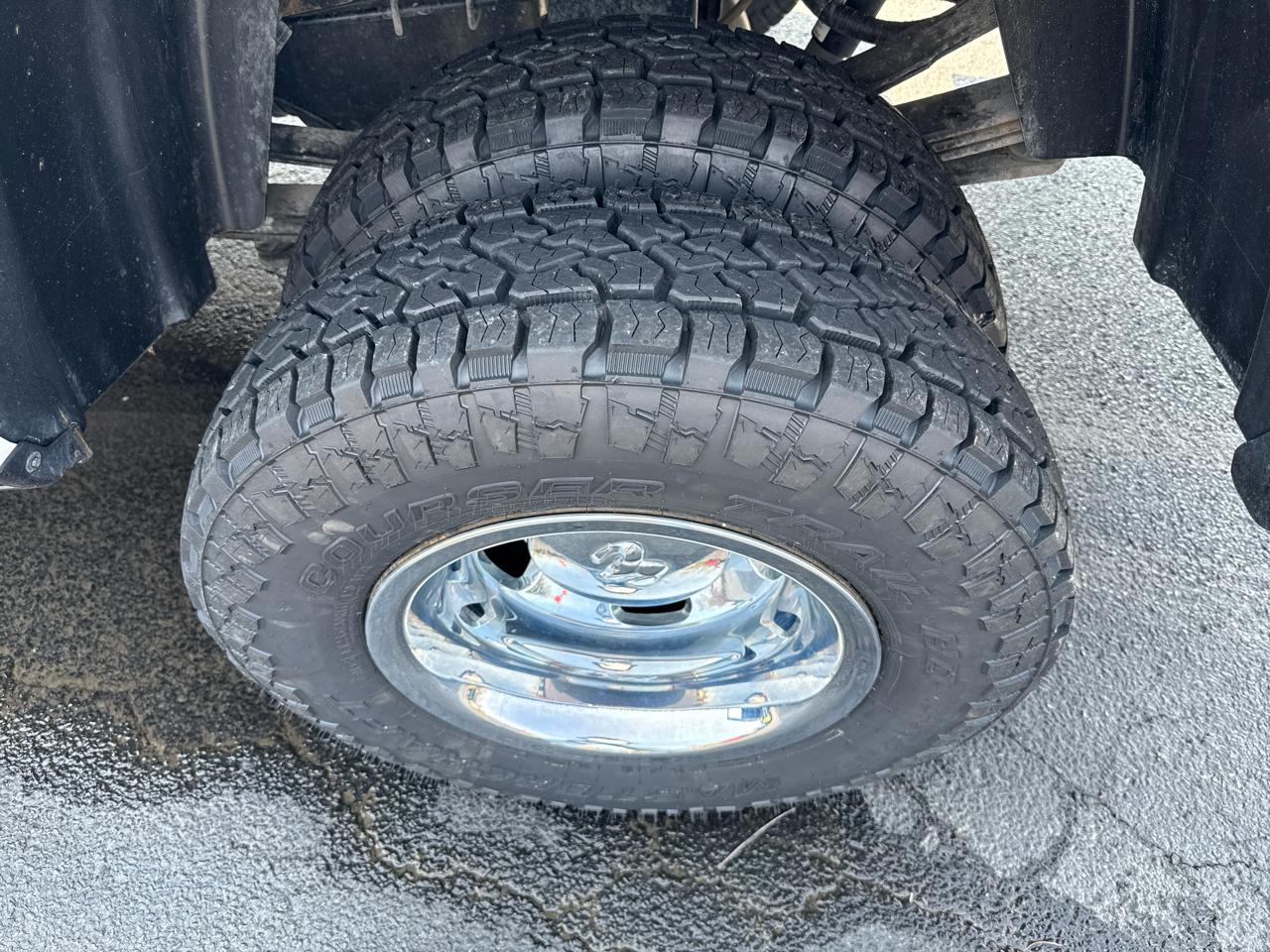 RAM 3500 Tradesman 4x4 Crew Cab 8' Box 2018