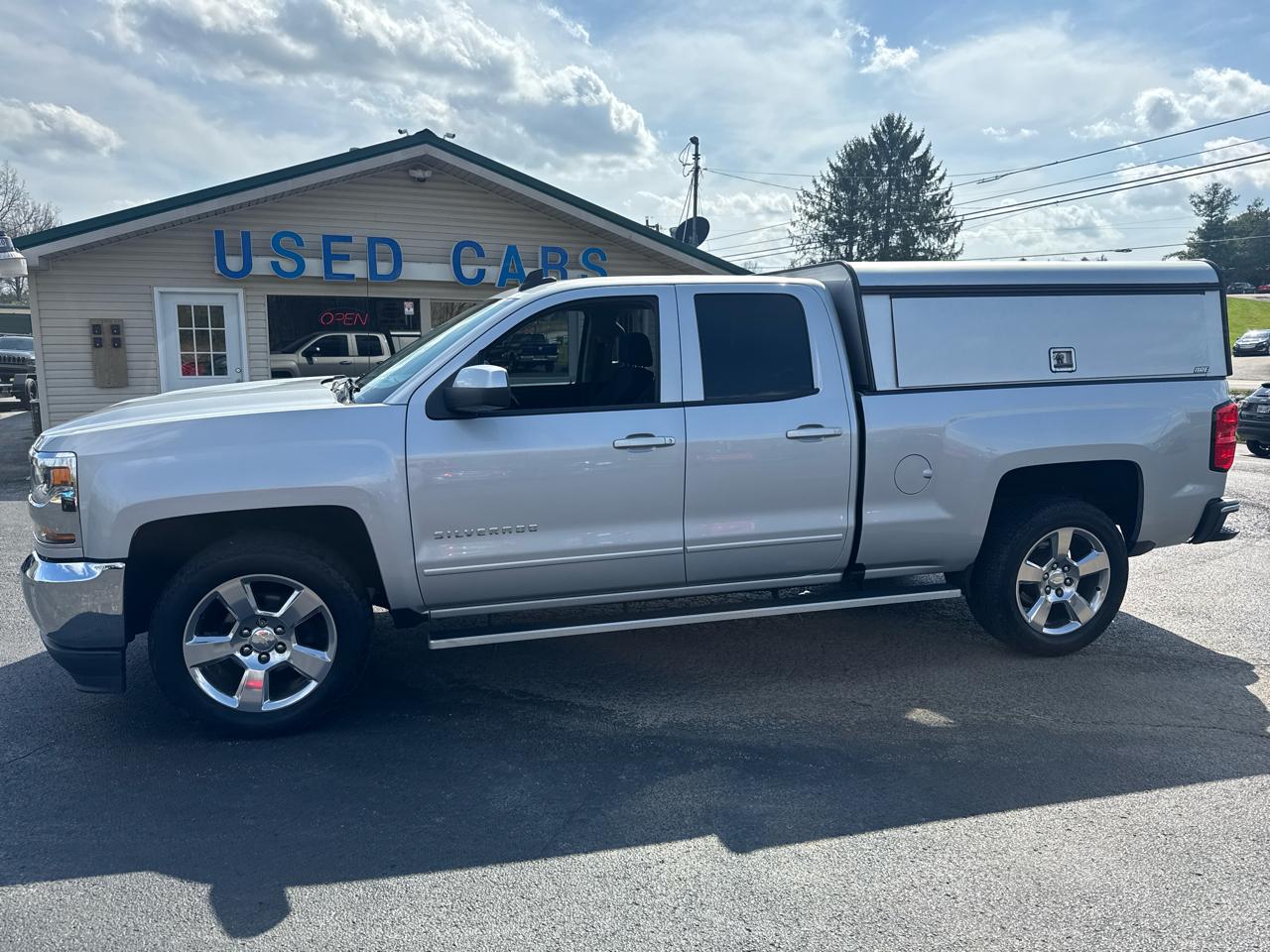 Chevrolet Silverado 1500 4WD Double Cab 143.5" LT w/1LT 2018