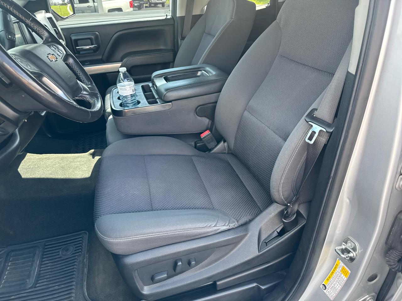 Chevrolet Silverado 1500 4WD Double Cab 143.5" LT w/1LT 2018