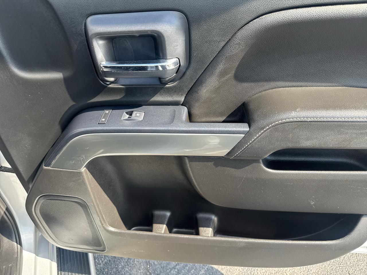 Chevrolet Silverado 1500 4WD Double Cab 143.5" LT w/1LT 2018