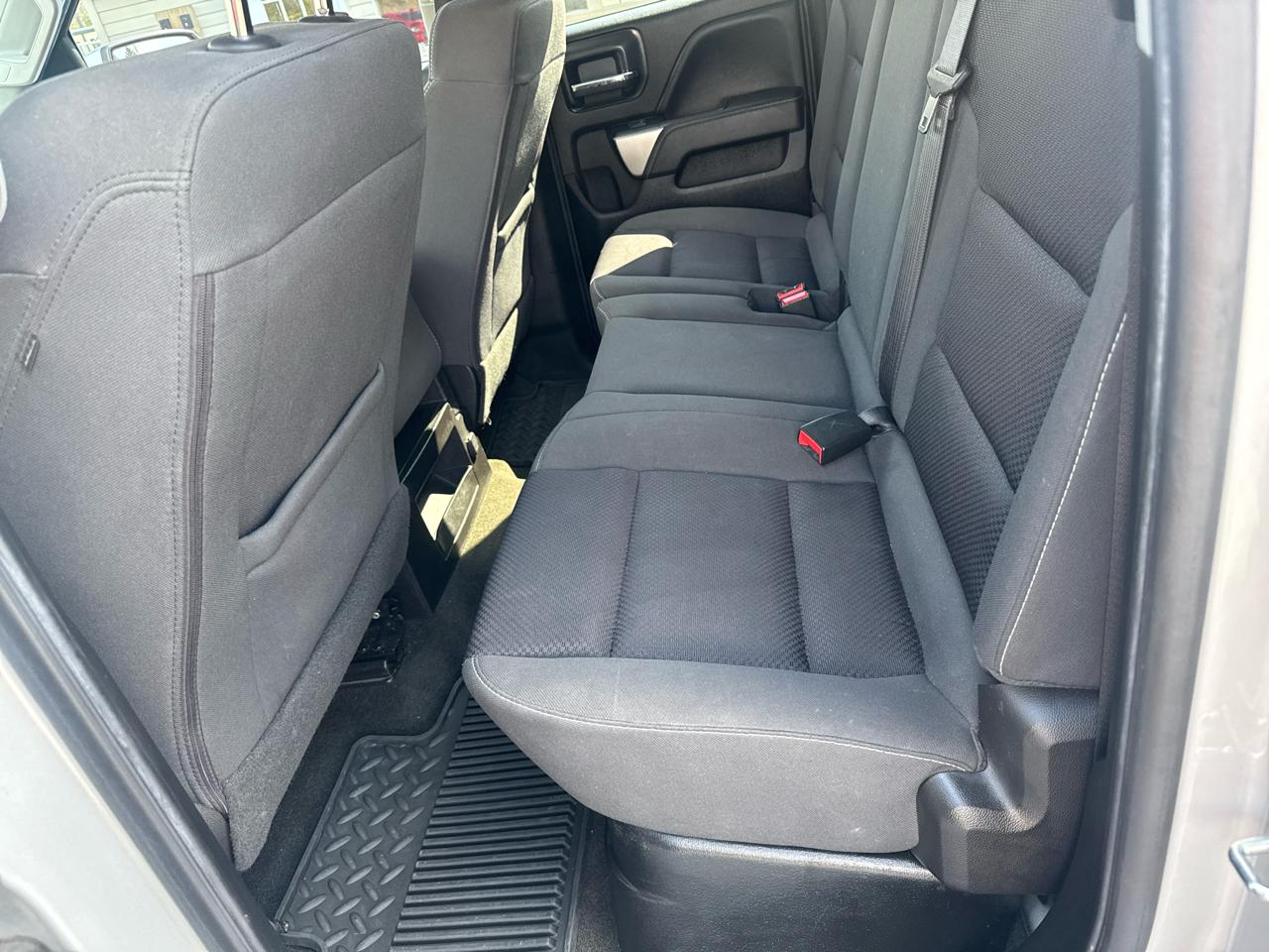 Chevrolet Silverado 1500 4WD Double Cab 143.5" LT w/1LT 2018