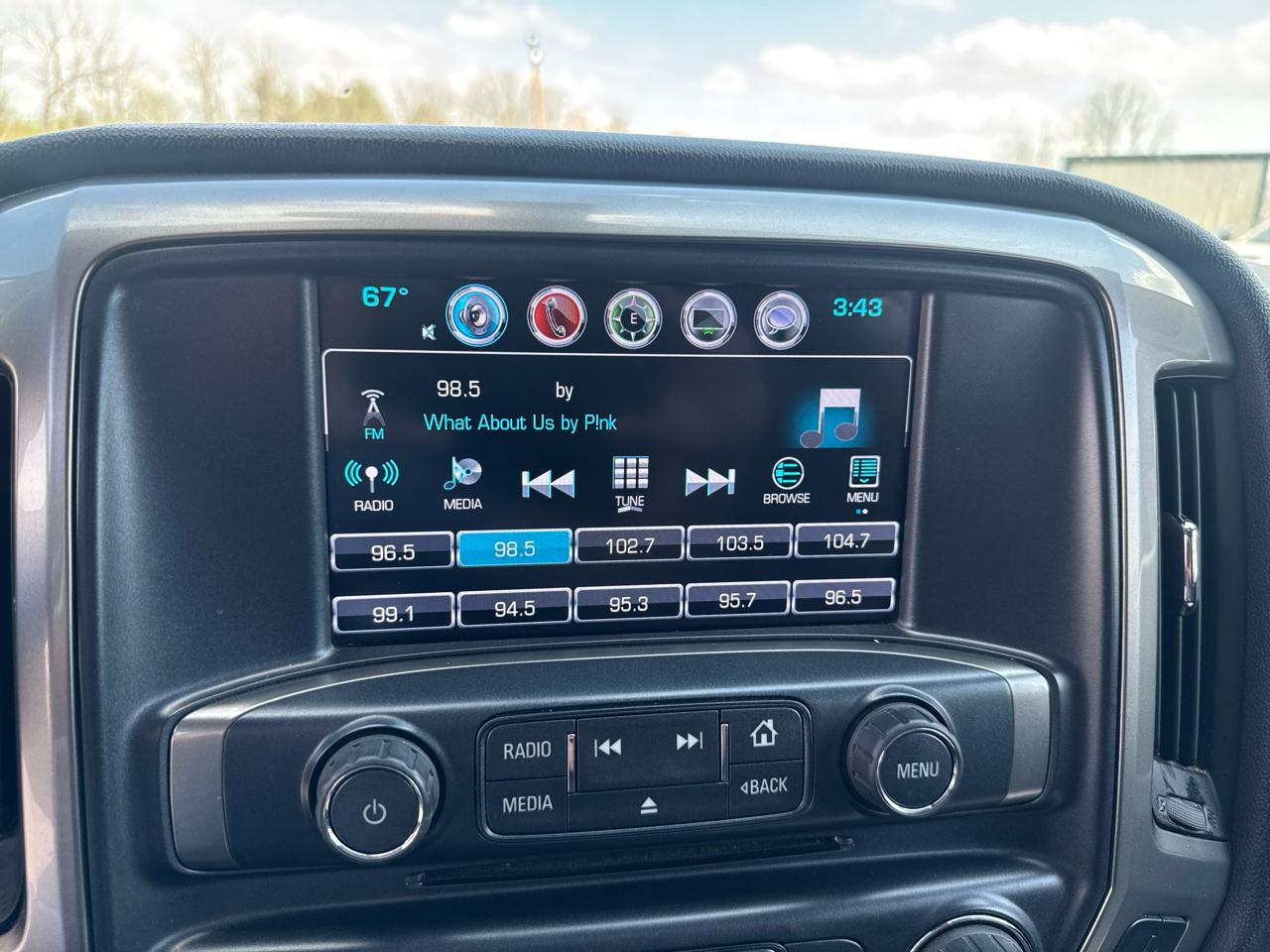 Chevrolet Silverado 1500 4WD Double Cab 143.5" LT w/1LT 2018