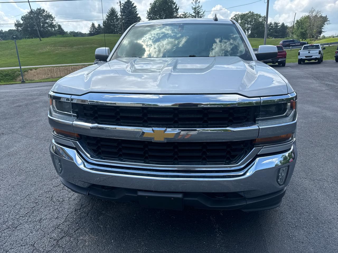Chevrolet Silverado 1500 4WD Double Cab 143.5" LT w/1LT 2018